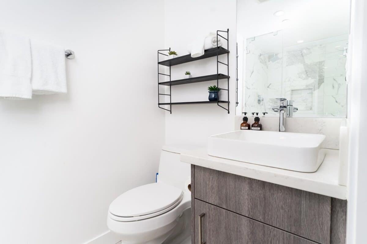 Bright And Trendy 2-Story Bankers Hill Condo San Diego Buitenkant foto